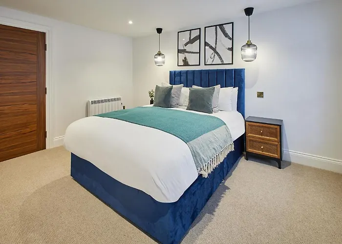 Host & Stay - Flowergate Apartments